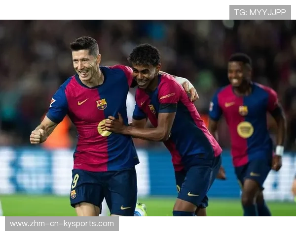 巴萨重回诺坎普，莱万领衔主场大捷引球迷狂欢